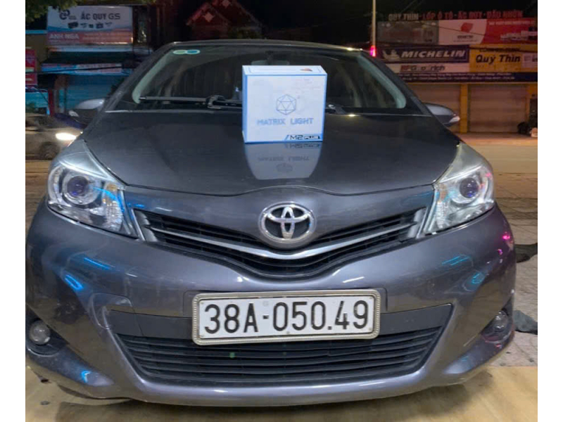 Độ đèn nâng cấp ánh sáng Toyota yaris 38A05049